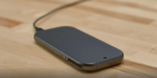 
                Практический обзор: Очки дополненной реальности XREAL Aura с Android XR и углом обзора 70 градусов, выпуск в следующем году            